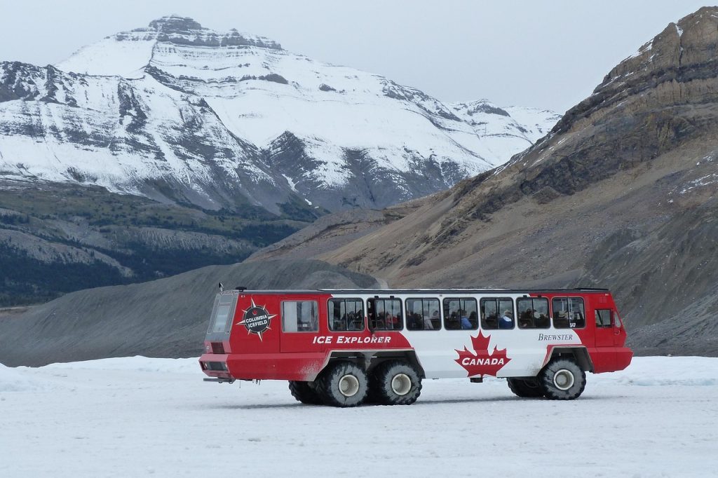 コロンビア氷原
Athabasca Glacier
