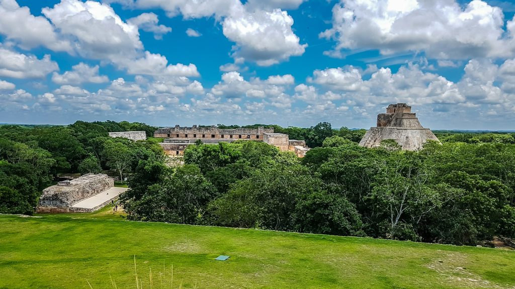 メキシコ・ウシュマル遺跡 Uxmal Ruins, Mexico